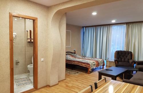 Sevan Hotel | Jrahars Resort