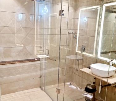 Safdarjung Enclave Hotel | JRD Luxury-Business Hotel