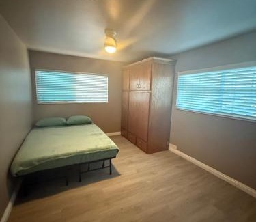 Costa Mesa House | Js CM Pease and Love