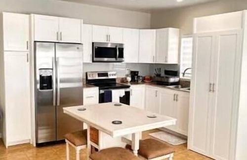 Long Bay Hills Apartment | Juba Sound Retreat Apt#4