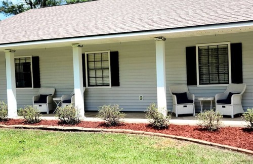 Pine Grove House | Judy House, spacious house in Tickfaw, LA