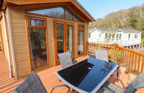 Narberth House | Jules 79