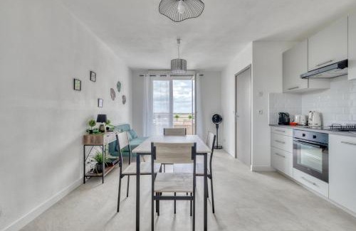 Montevrain Apartment | Julie' s House Disney Nations