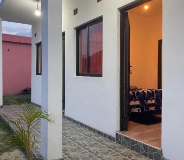 Lopes House | Juliet Places