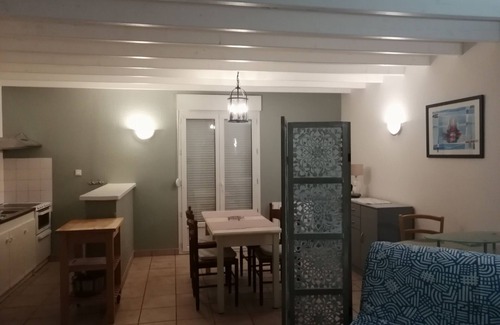 Saint-Pair-sur-Mer House | Jullouville House with garden in residence Baie Mt St Michel 100m from the beach