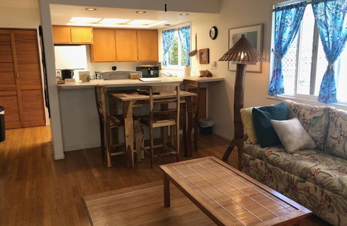 Keaau Cottage | Jungle Cottage: Watch Whales
