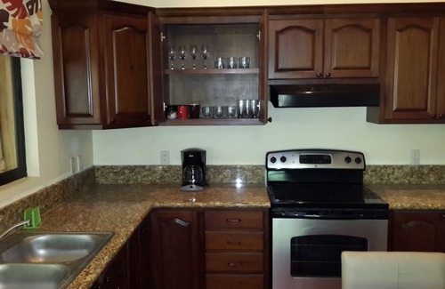 Ciudad Cortes Villa | Jungle Forest Mountain Getaway. Secluded, private one bedroom villa.