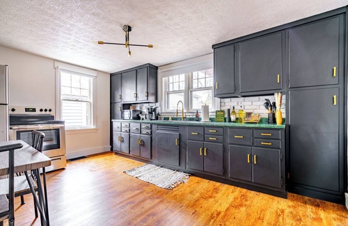 Chillicothe House | Jungle Thyme