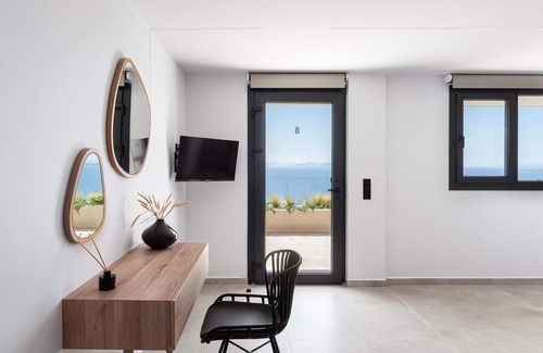 Saronikos Apartment | Junior Suite by Saronida Hills