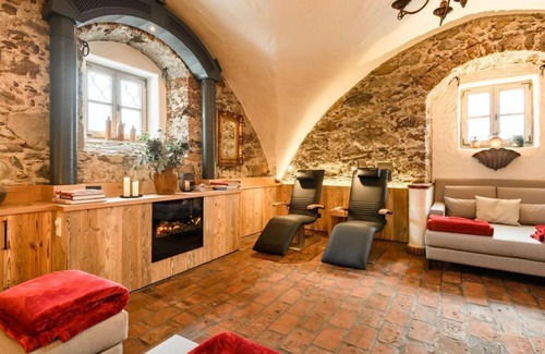 Dorfgastein Hotel | Juniorsuite "Gastein" with shower od. Bathroom, toilet - Römerhof, country hotel