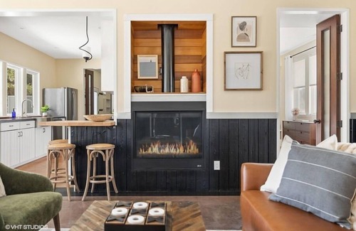 Harbert House | Juniper Presents: Cozy Bungalow w/EV Charger and Hot Tub, Near Beaches