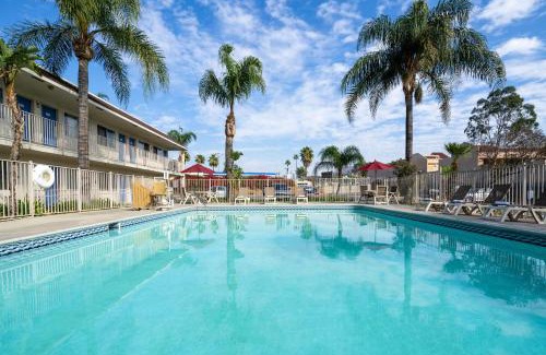 Rubidoux Hotel | Jurupa Valley, CA - Riverside West