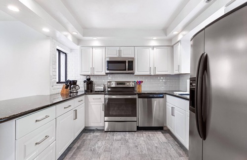 Siesta Key Apartment | Just Beachy by Beachside Management