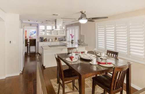 Canyon Gate House | Just Listed! - Beautiful 4 Bed 3 Bath Close To Strip W/pool/spa/gameroom