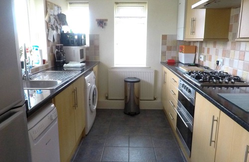 Frinton-on-Sea Apartment | Just off the seafront 2 bed first floor retreat