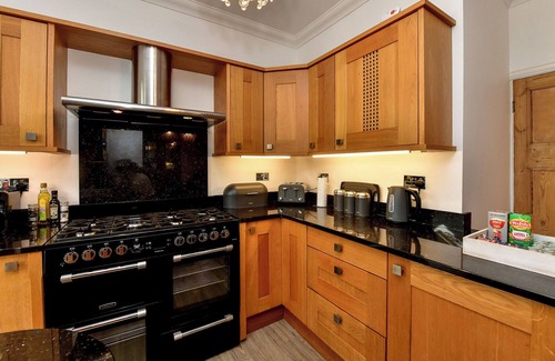 Killay House | Just Stay Wales - Highmead House