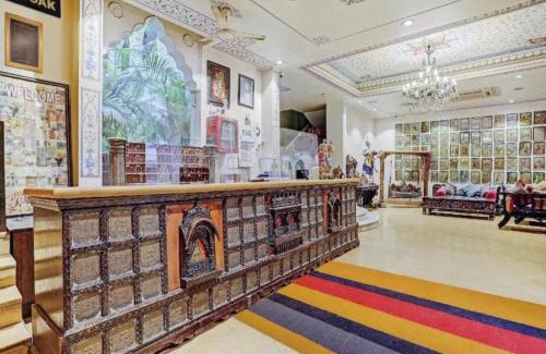 Paharganj Hotel | Jyoti Mahal A Heritage Hotel - 10Mins from New Delhi Railway station & 2Mins from Metro