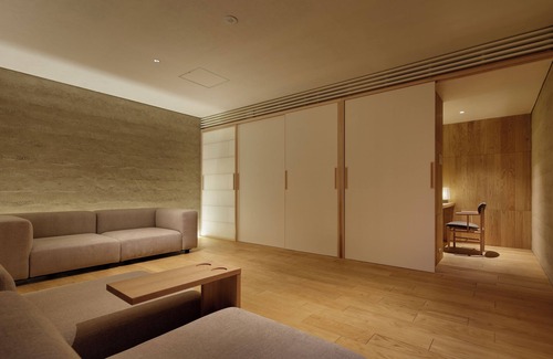 Central Kyoto Hotel | Jyu KyotoOgawasyouyaku VILLA