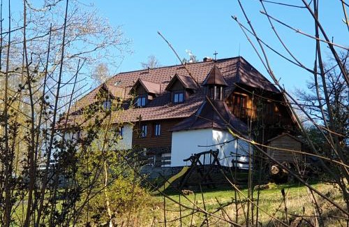 Hojsova Straz House | König-in