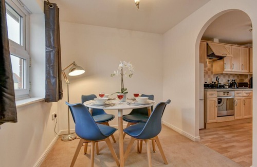 Chilton Trinity Apartment | K Suites - Cozy 2 bed Apt w/free parking