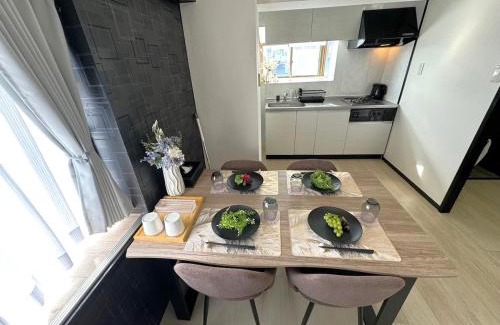 Naka Ward Apartment | K2 square 903