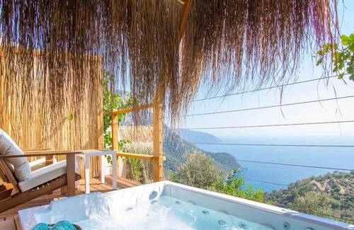 Faralya Hotel | Kabak Dome Suites