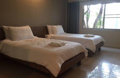 Kabin Buri Hotel | Kabinburi Sport Club - KBSC