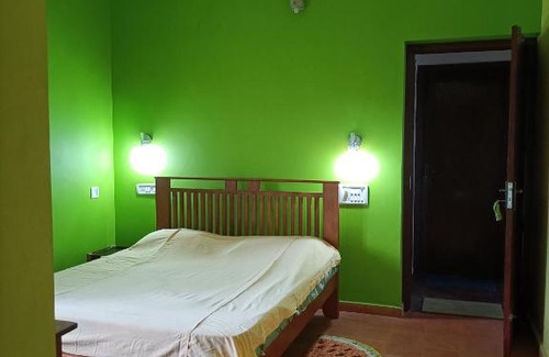 Alappuzha Bed & Breakfast | Kadalamma Beach Homestay