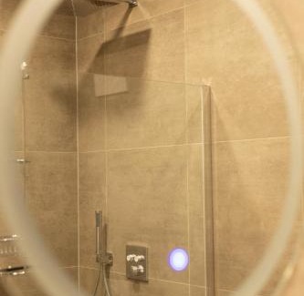 Osterronfeld Hotel | Kadir Bey & Four Rooms