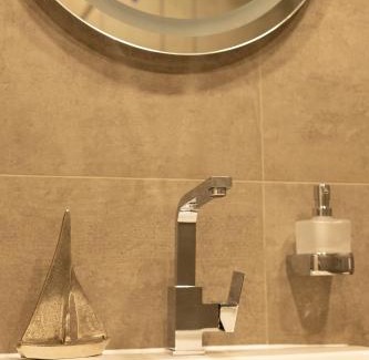 Osterronfeld Hotel | Kadir Bey & Four Rooms