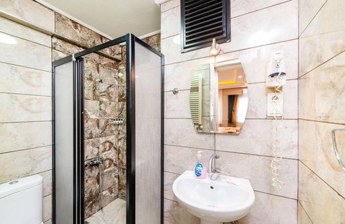 Emin Sinan Apartment | Kadirga Studios