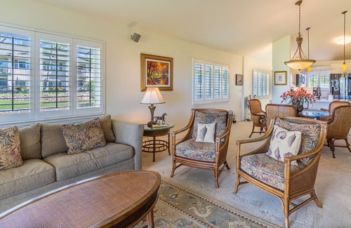Ko Olina Condo | Kai Lani 20C Oceanfront Condo: 2BR, Ocean & Sunset Views, Resort Amenities