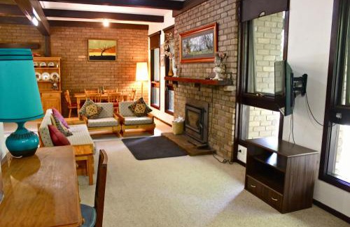Wandiligong House | Kaighins Place