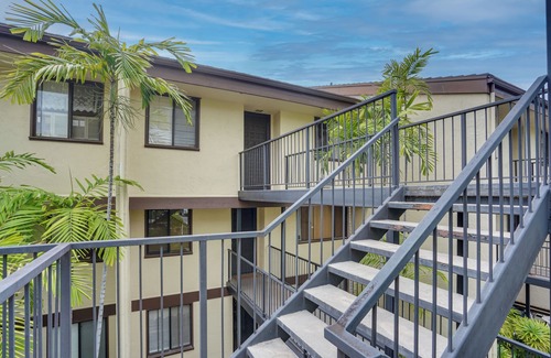 Keauhou Apartment | Kailua-kona Condo Rental ~ 1/2 Mi to Golf Course!