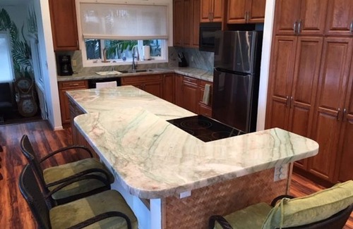 Lanikai House | Kailua Lanikai By The Sea- 3 Bed, 2 1/2 Baths, 2200 sq. ft., A/C, Sleeps