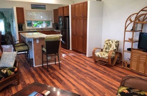 Lanikai House | Kailua Lanikai By The Sea- 3 Bed, 2 1/2 Baths, 2200 sq. ft., A/C, Sleeps