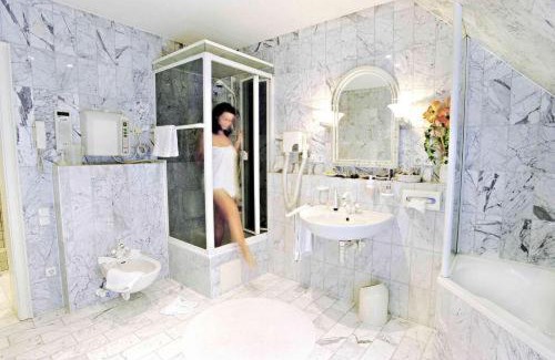 Muelheim Hotel | Kaiser Am Wiener Platz