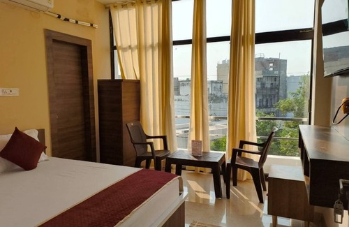Vrindavan Hotel | Kalindi Vihar
