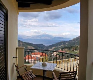 Aigialeia Apartment | Kallisti Ξενώνας Διακοπτό-Καλάβρυτα