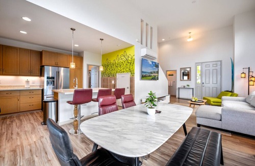 Makaha Valley House | Kalo Homes - Makaha`s Hidden Gem