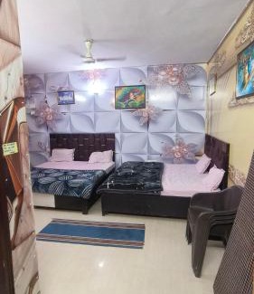 Vrindavan House | Kamal Dham Hotel - Near Prem Mandir