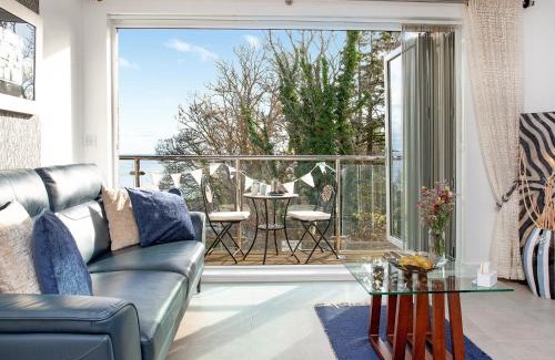 Saint Austell Bay House | Kamal