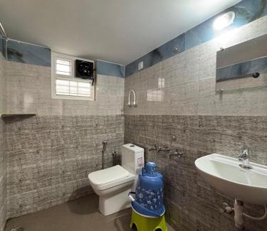 Huliyarahalli Apartment | Kamal nivas service apertments