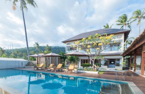 Senggigi Villa | Kamana Beach House
