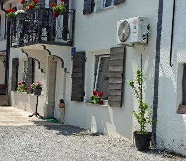 Kuceli House | Kameni biser