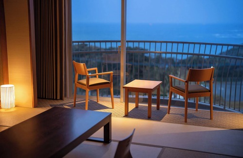 Kitakyushu House | Kamenoi Hotel Genkainada