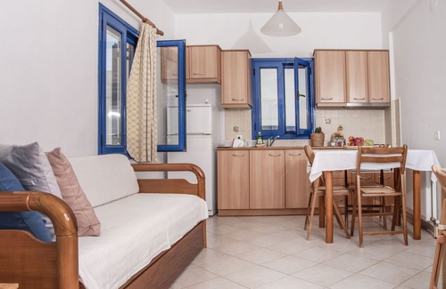 Avlemonas Apartment | Kanellis Studios