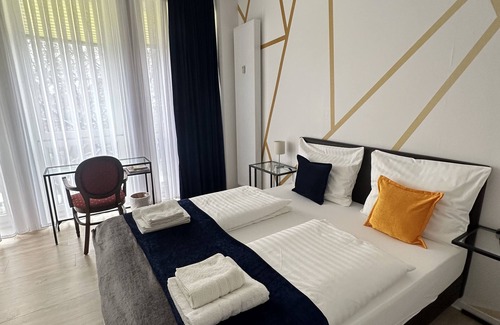 Altstadt House | Kangarooms an der Weserpromenade