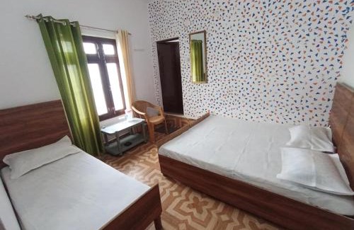 Guptkashi House | Kanhaiya Home Stay Guptkashi Kedarnath Road