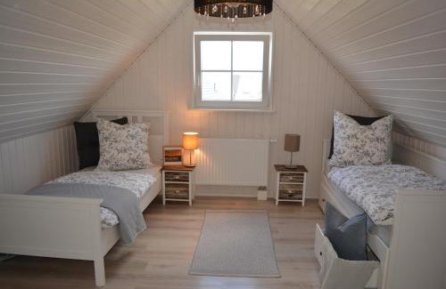 Wandlitz House | Kapitänshaus Zerpenschleuse Holiday Chalet